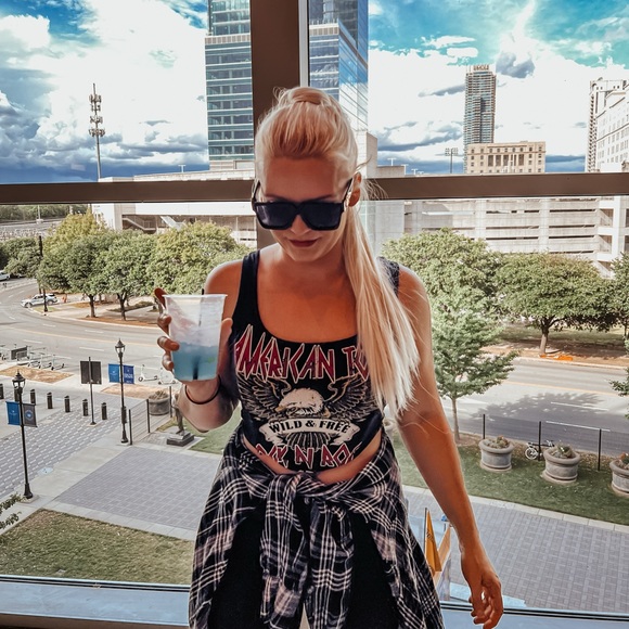 Meet your Posher, Sarah - Picture 6 of 6